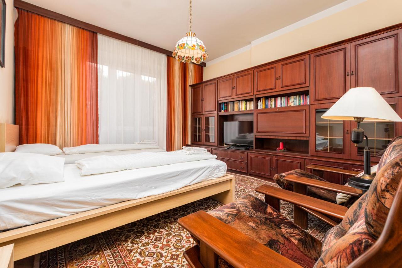 Apartament Zelazna 101 By Homeprime Warschau Buitenkant foto
